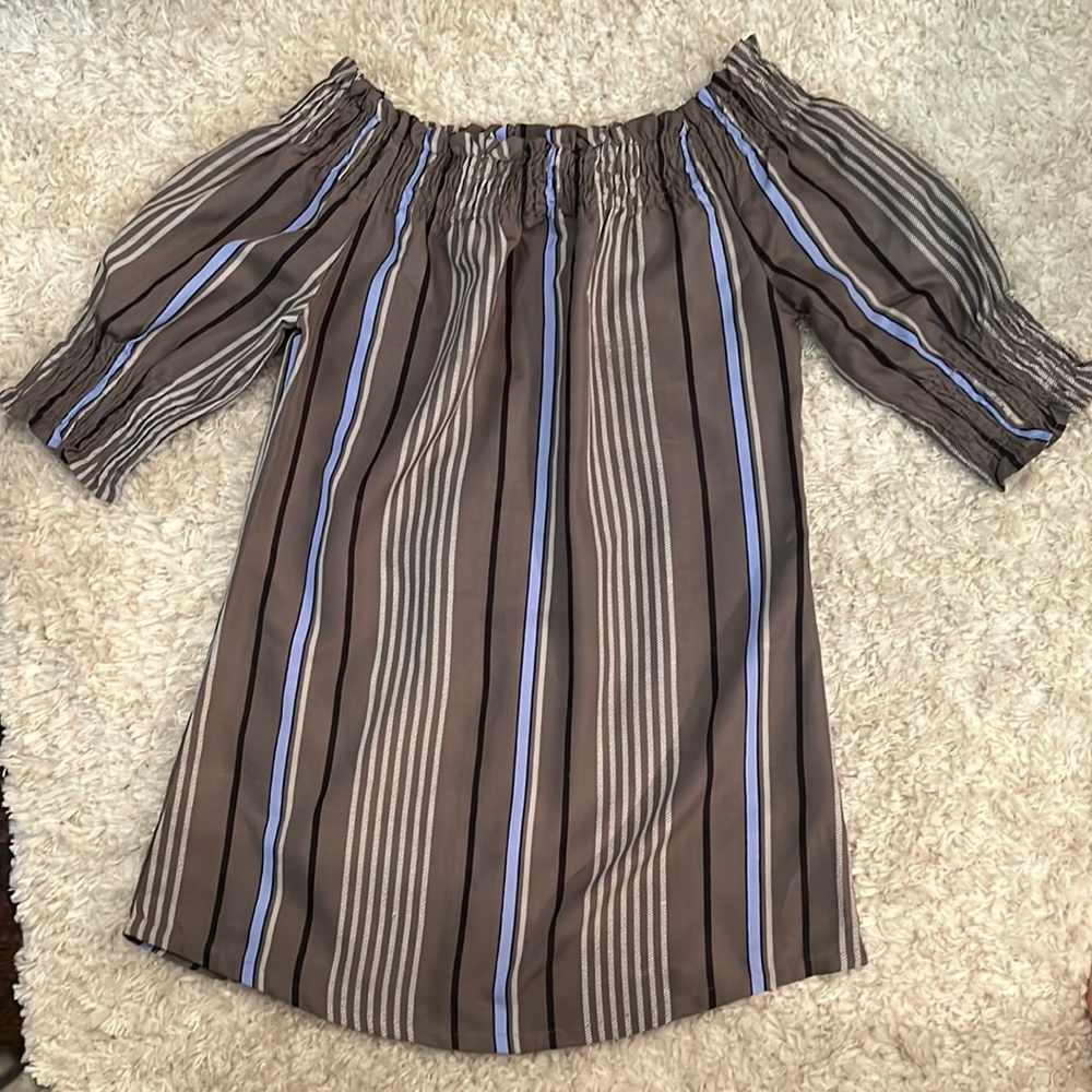 Style House short sleeved shirt